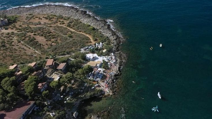 Sferracavallo, alla Baia del corallo la lite sulla concessionetra Cus Palermo e Circolo velico