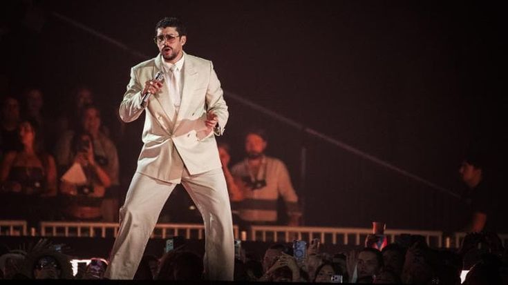 Concerto di Bad Bunny a Milano, la guida: dove parcheggiare e come arrivare in bus o metro