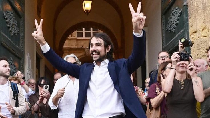 Il pareggio nelle urne, i ritardi nel programma