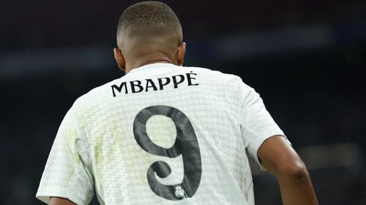 Mbappé ammette: “Ho avuto un rapporto consensuale a Stoccolma”. Ma la denuncia arriverebbe da un’altra donna