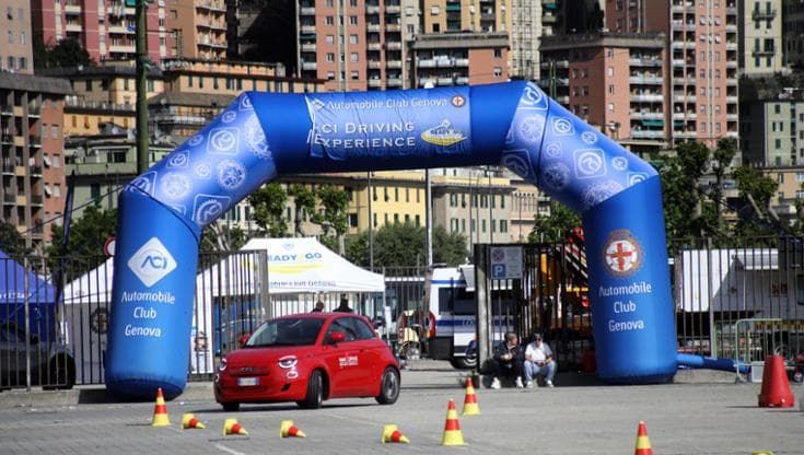 Incidenti stradali, a Genova aumento esponenziale di under 19 coinvolti