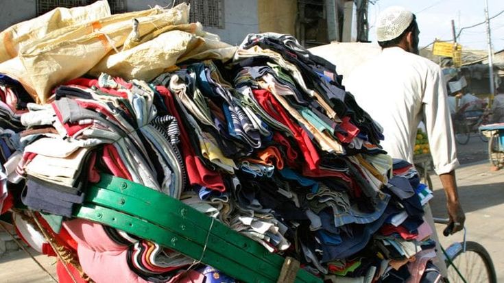 Obbligo di riciclo per magliette&CO. La svolta della moda