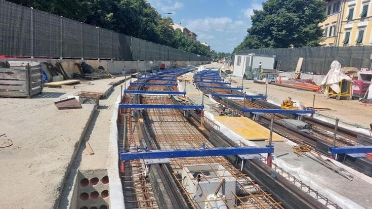 Altri giorni di divieti e chiusure per i lavori della tramvia