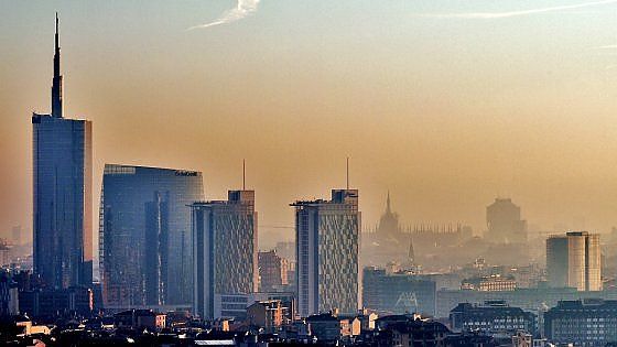 Smog: dall'aereo alla lavastoviglie, ecco come inquiniamo il pianeta