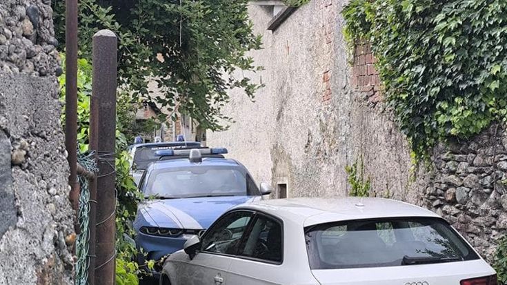 Investe per sbaglio la figlia di due anni e la uccide nel cortile di casa