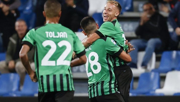 Sassuolo-Verona 2-1, Laurienté e Frattesi ribaltano gli scaligeri