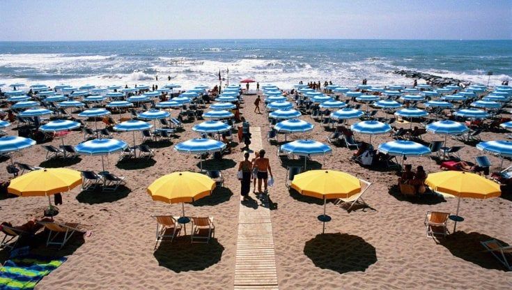 Mare e campagna: verso il sold out Turismo a rilento nelle città d’arte 