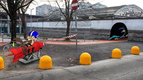 La galleria (finta) della ciclabile allarma il Comune di Moncalieri. Che transenna la pista