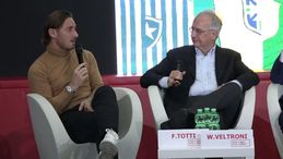 Più libri più liberi, Totti e la dichiarazione d'amore a Ilary: "E adesso il quarto figlio"