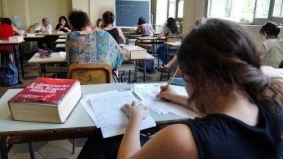 Scuola, rapporto Ocse-Pisa: solo uno studente su 20 sa distinguere tra fatti e opinioni