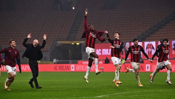 Milan, Leao: "Abbiamo iniziato a vincere sul pullman"