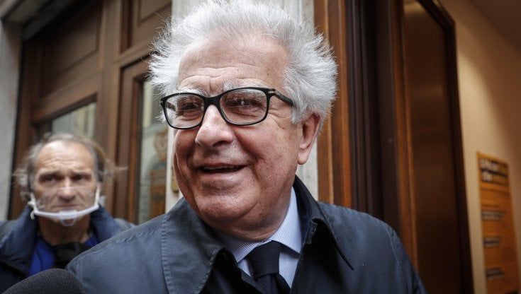 Ddl Zan, Zanda (Pd): "Colpa del voto segreto, ora è impossibile approvarlo in questa legislatura"