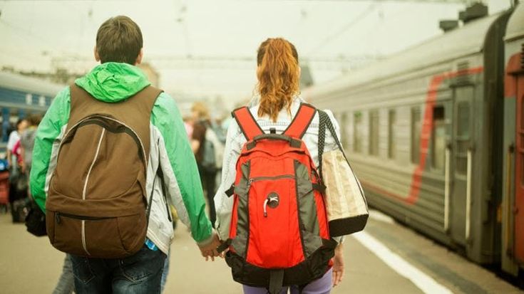 In arrivo novecento milioni di quattordicesime per 600mila dipendenti toscani: oltre la metà sarà spesa in consumi e vacanze