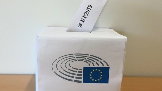 Elezioni europee, sondaggi: volano i sovranisti di Salvini, niente maggioranza Ppe-Pse