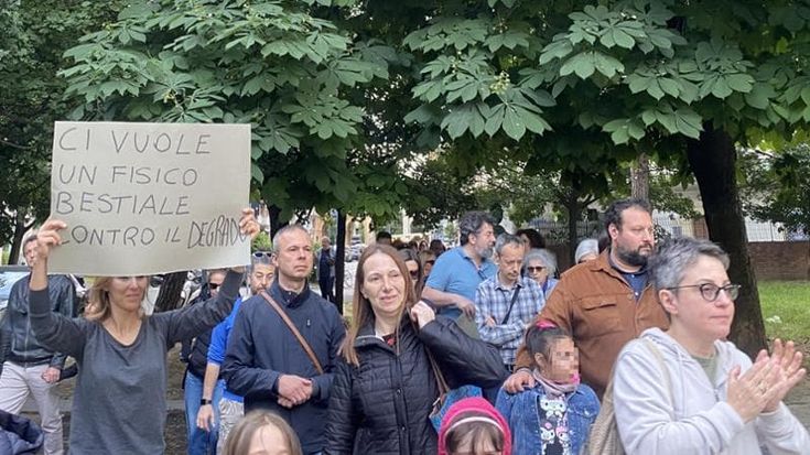 Giardino Fava, l’ira dei residenti: “Siamo assediati da spaccio e degrado”