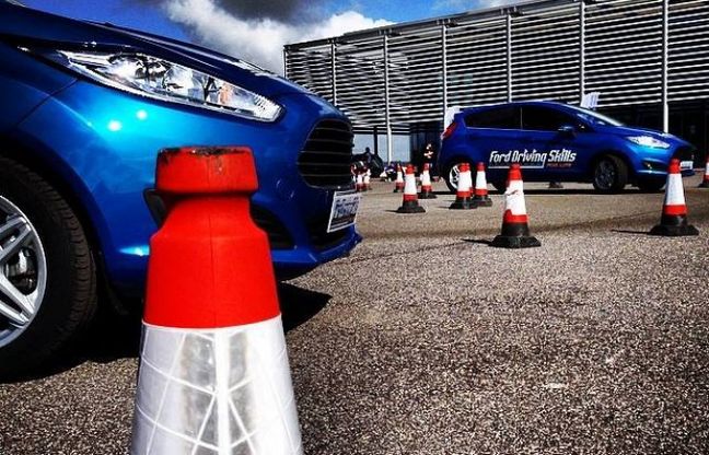 Ford &lsquo;Driving Skills For Life&rsquo;, sicurezza protagonista