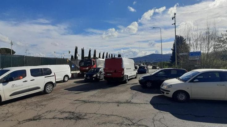 Lavori tramvia, Sorgane in tilt: traffico bloccato anche su viale Europa e bus in ritardo