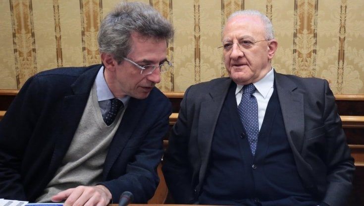 Campania, il Pd guarda oltre De Luca: scontro con i fedelissimi di Schlein