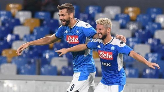 Napoli-Sampdoria 2-0, una doppietta diMertens rilancia gli azzurri