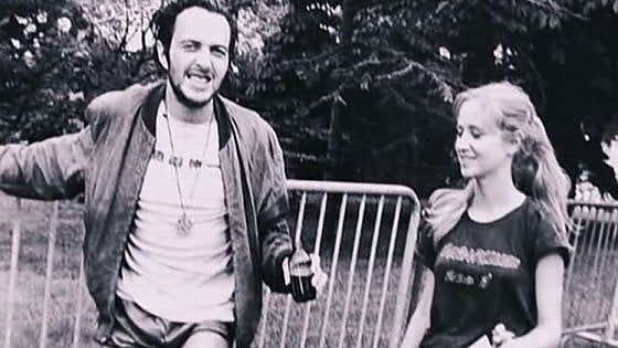 Joe Strummer maratoneta, quelle foto che spiazzano la mitologia dei Clash