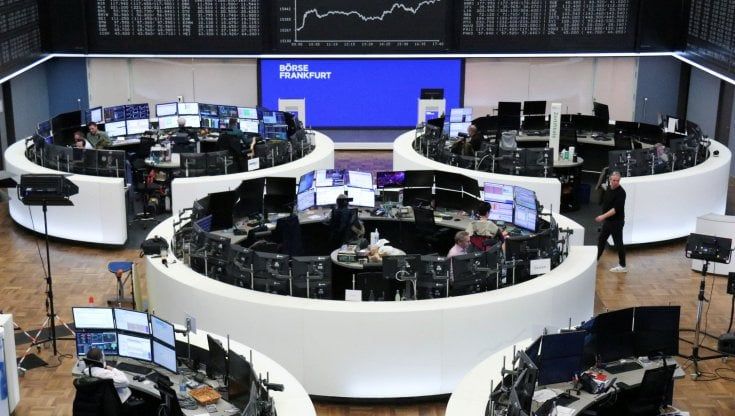 Le Borse di oggi, 3 febbraio. I mercati tirano il fiato dopo la volata Bce. Lavoro Usa meglio delle attese: schizzano dollaro e rendimenti Treasury