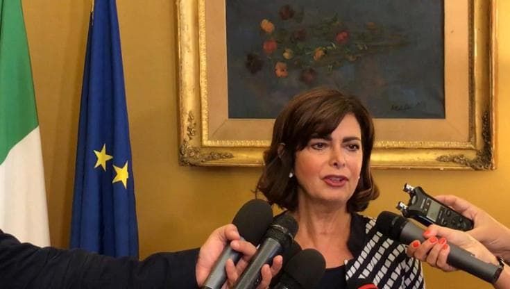 Violenza sulle donne, Boldrini: "Nuove tutele e più misure contro uomini violenti"