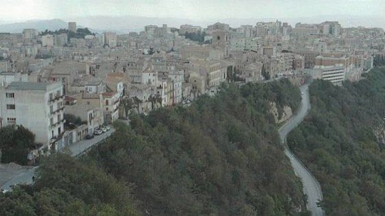 Catania, programma elettorale "copia e incolla": i Cinquestelle di Valverde come i grillini pugliesi