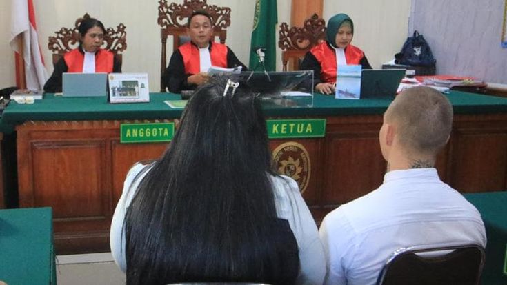 Bali, turista svizzero viola il Giorno sacro del silenzio ed esce dall’hotel. Condannato a un anno
