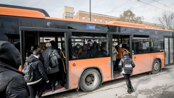 Napoli, screening al personale Anm: positivo un lavoratore su 576