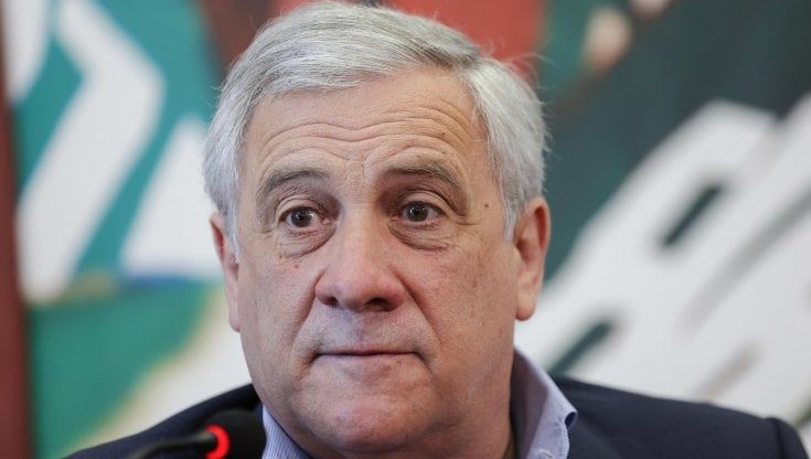 Forza Italia, Tajani propone un partito unico del centrodestra. Gelo dai liberal ma anche da Fdi