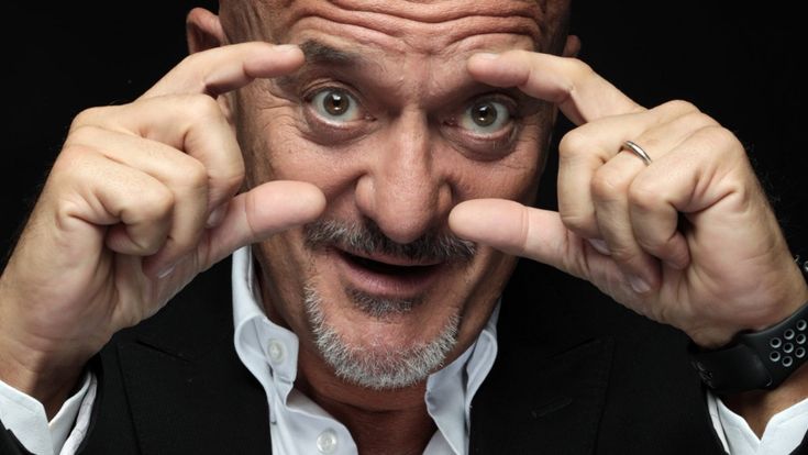 Claudio Bisio: “Mai più a Sanremo. In Rai il clima è pesante”