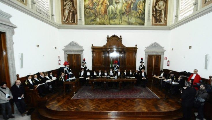 Hotel della Regione venduto con uno sconto di 10 milioni: mega-condanna della Corte dei Conti