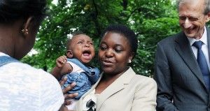 Il ministro Kyenge ai Rom<br />"Non vi lasceremo soli"
