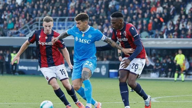Le storie tese nello spogliatoio del Napoli: crisi post scudetto e scontenti