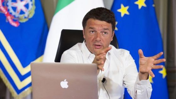  Renzi: "Taglieremo le tasse al ceto medio"
