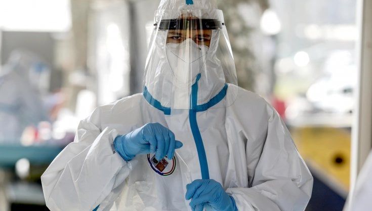 Coronavirus, il bollettino di oggi 14 marzo: 21.315 nuovi casi e 264 morti. Tasso di positività al 7,78%