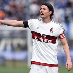 Milan, Montolivo: "Basta proclami, non possiamo più sbagliare"