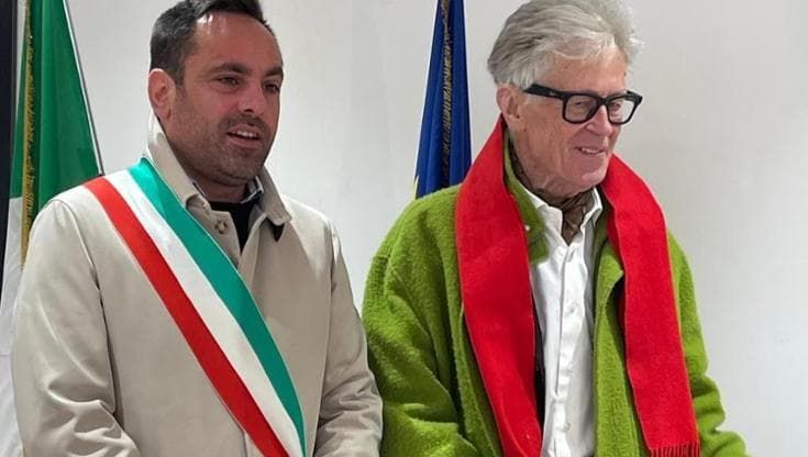 Vico Equense, il sociologo de Kerckhove diventa cittadino italiano: "Mi sono sempre sentito tale"