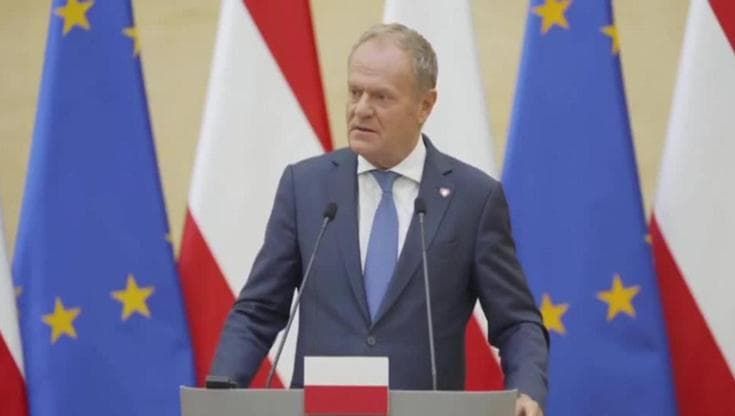 Tusk:"Attacchi russi a infrastrutture energetiche aumenteranno d'inverno. Mosca prepara qualcosa"