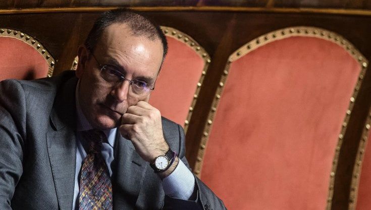 M5S, dimissioni di massa dalla commissione Esteri del Senato. Petrocelli non si arrende: "Farò ricorso alla Corte costituzionale"