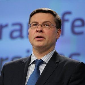 Ue, Italia rinviata nei conti 2018. E per il 2019 servono almeno 10 miliardi