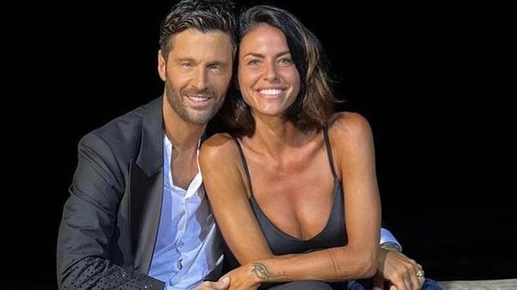 Filippo Bisciglia e Pamela Camassa si sono lasciati dopo 17 anni: “Strade diverse”
