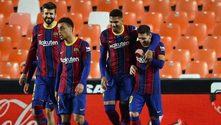 Tutti a pranzo da Messi: un asado per vincere la Liga