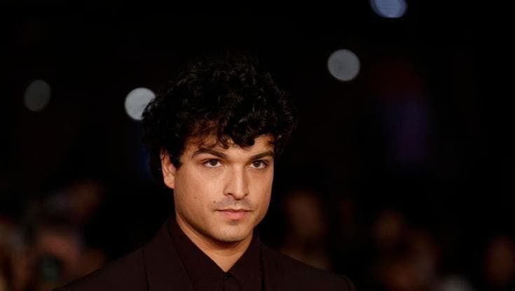 Leo Gassmann a Sanremo 2026 con "Naturale", un grido d’amore per la pace