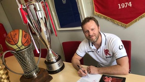 Basket, Reggio Emilia: Cagnardi promosso alla guida della squadra