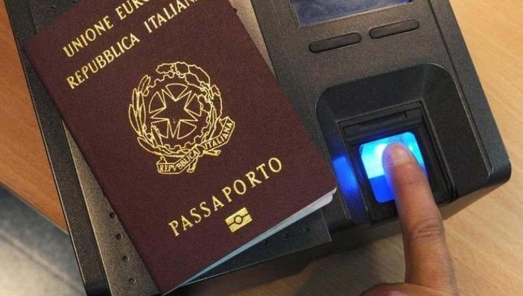 Tre mesi di attesa per il passaporto: ecco come fare