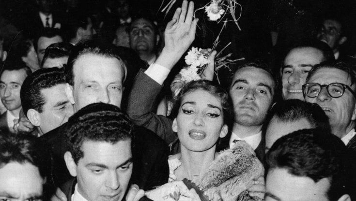 Ora il bel canto li vuole belli