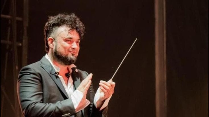 Enrico Melozzi torna alla Scala per celebrare gli ottanta anni della Repubblica italiana