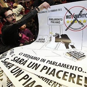 Svolta nel M5S, sarà candidabile anche chi in passato ha corso contro il Movimento
