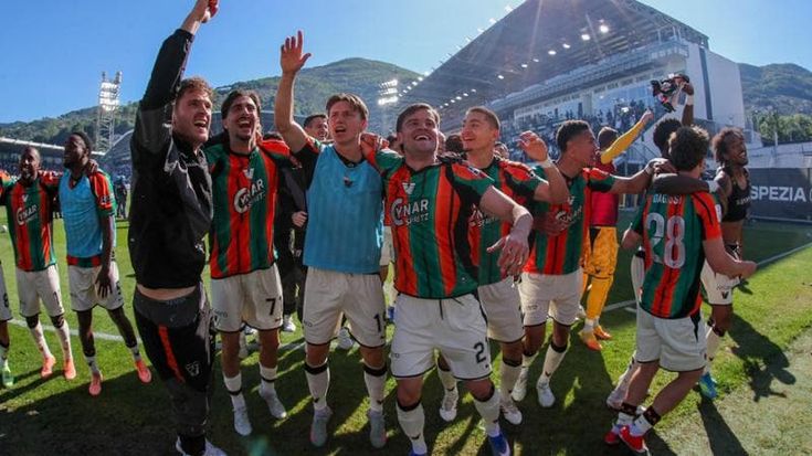 Venezia promosso in serie A, al Frosinone manca un punto. Il Monza cade al 95’ a Mantova